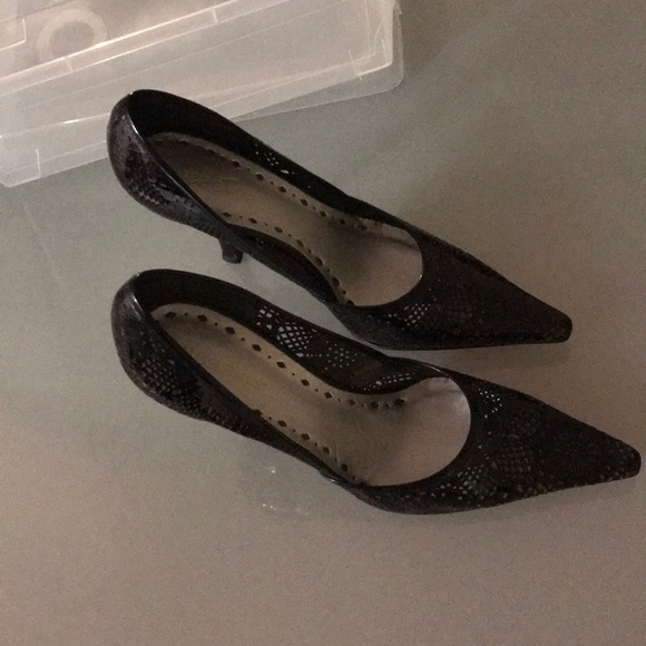 BCBG Black leather heels - Picture 5 of 7
